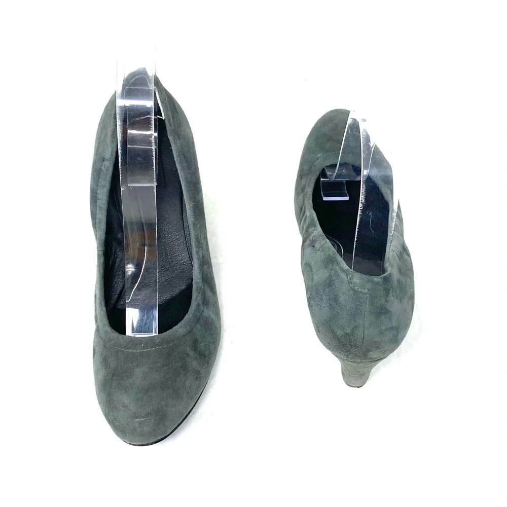 Vionic Wedges - Picture 4 of 7